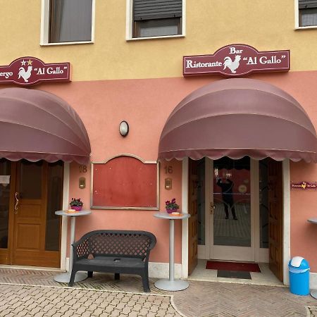 Albergo Ristorante Al Gallo Sanguinetto Exterior photo